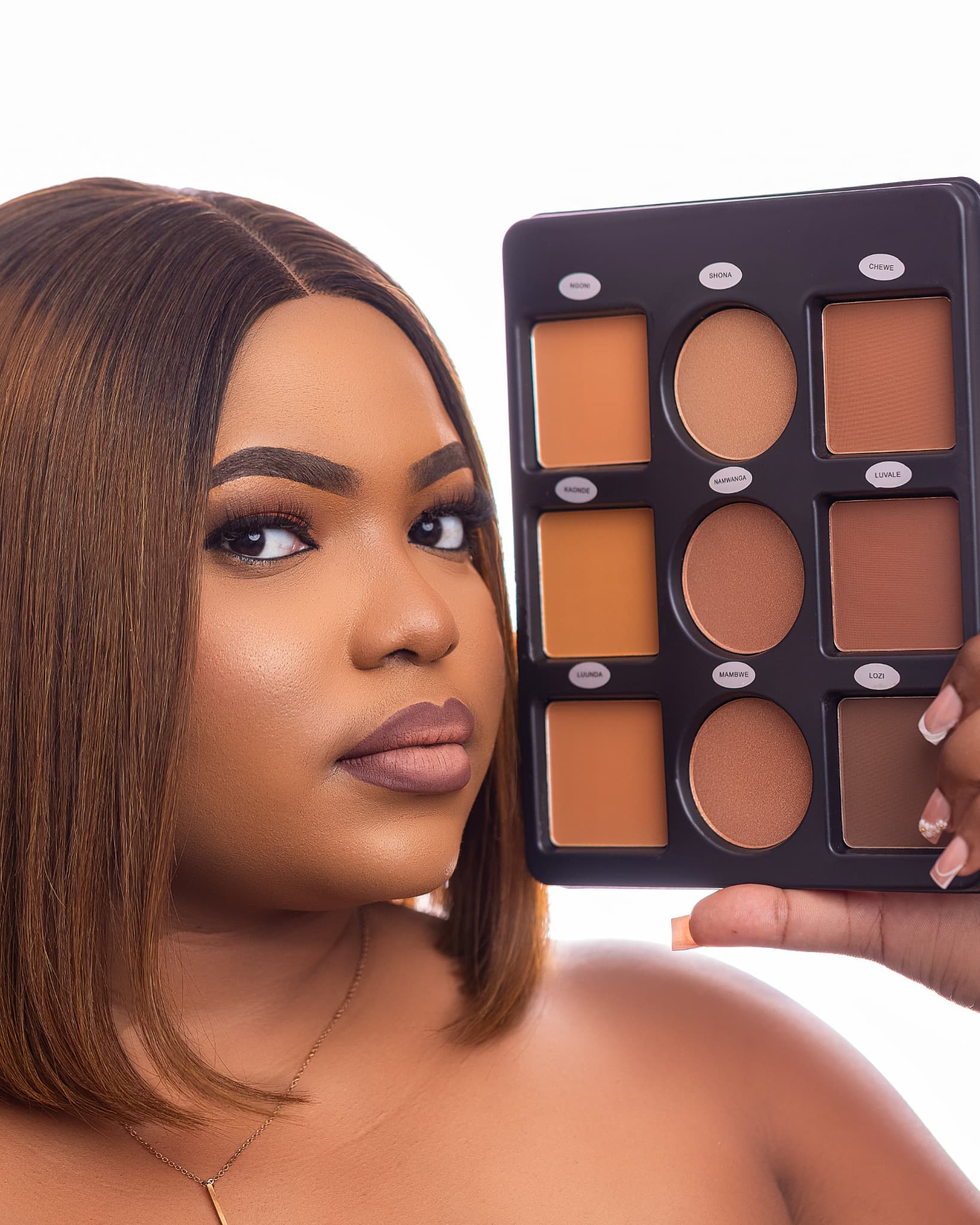 SWEK Cosmetics in-store beauty and product consultation